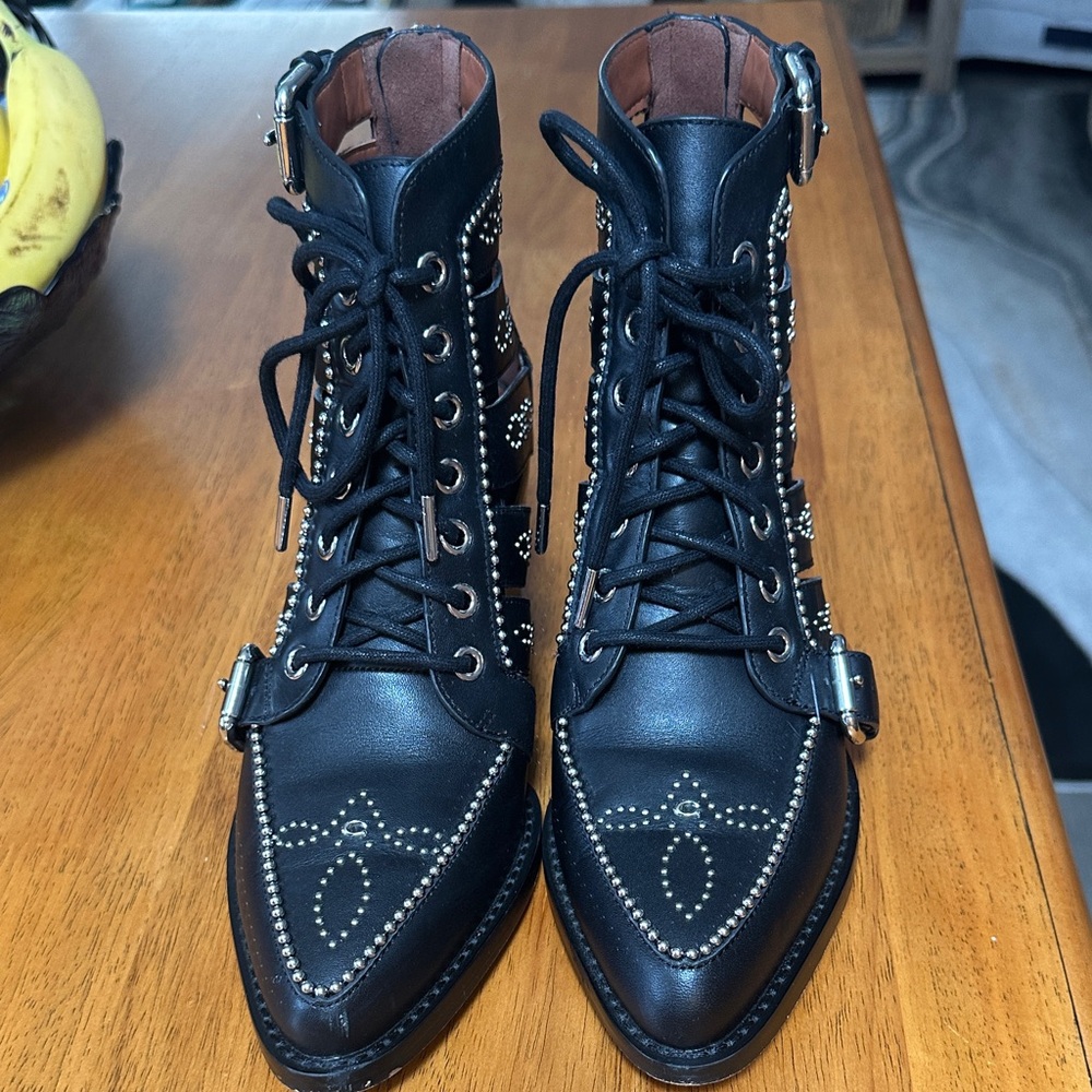 Coach Studded Black Leather Boots, With Zip Back. Women’s Size 7.5B